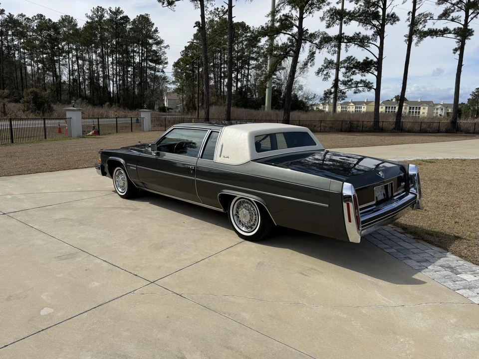 1983 Cadillac DeVille 5th Gen - Image 20 of 31