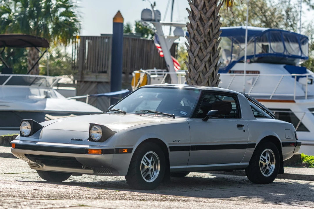1985 Mazda RX-7 SA & FB - Image 2 of 31