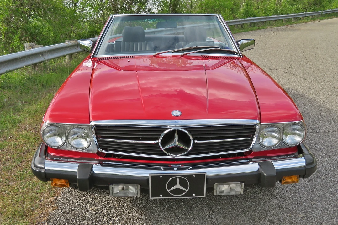 1985 Mercedes-Benz R107 SL-Class - Image 7 of 31