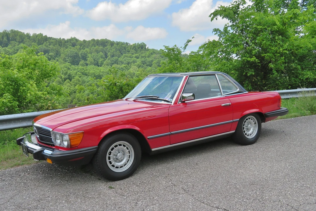1985 Mercedes-Benz R107 SL-Class - Image 8 of 31