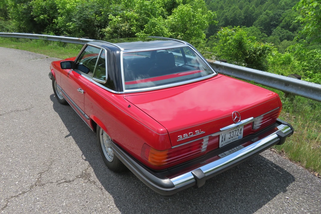 1985 Mercedes-Benz R107 SL-Class - Image 10 of 31