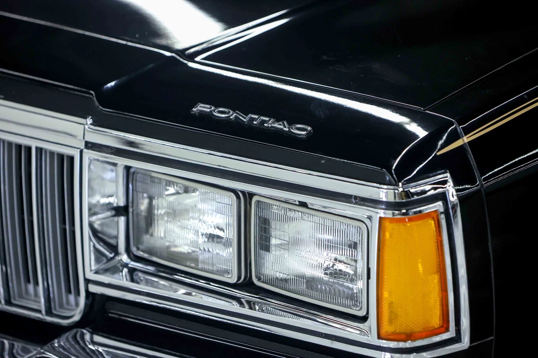 1985 Pontiac Parisienne - Image 13 of 31