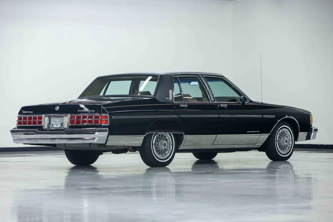 1985 Pontiac Parisienne - Image 5 of 31