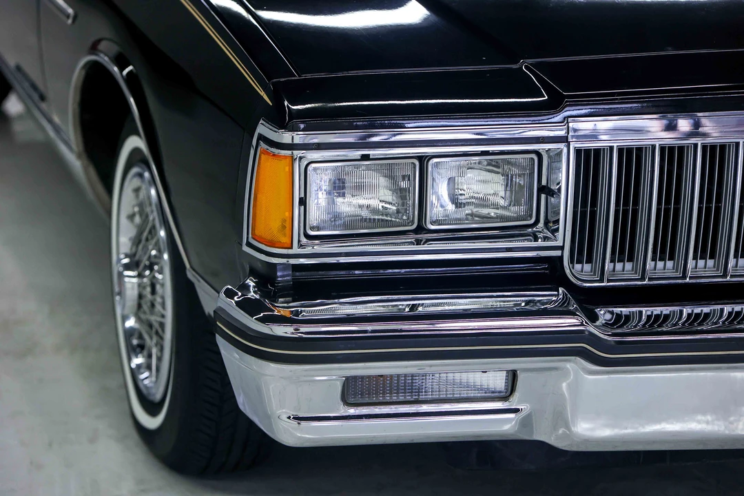 1985 Pontiac Parisienne - Image 9 of 31