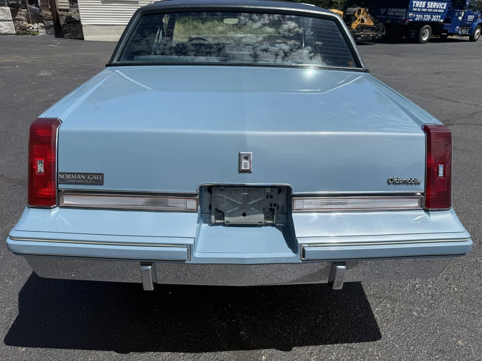 1986 Oldsmobile Cutlass Supreme - Image 30 of 31