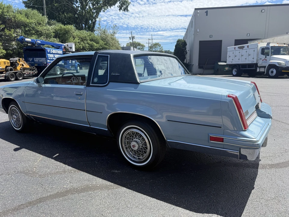 1986 Oldsmobile Cutlass Supreme - Image 10 of 31