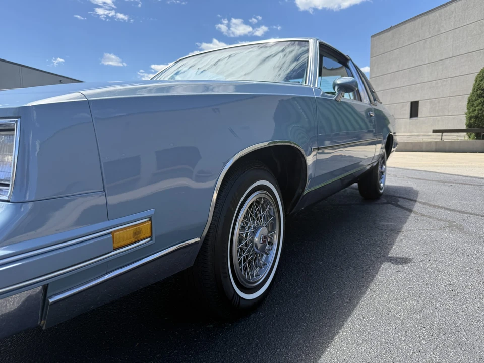 1986 Oldsmobile Cutlass Supreme - Image 15 of 31