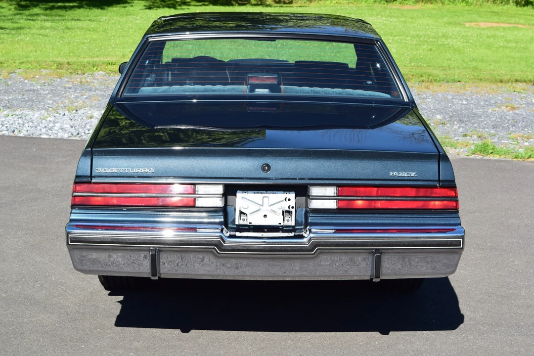 1987 Buick Regal - Image 16 of 31