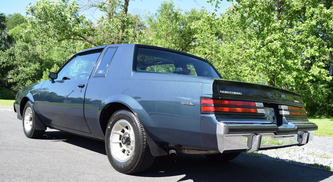 1987 Buick Regal - Image 15 of 31