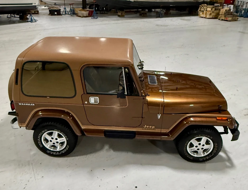 1987 Jeep YJ Wrangler - Image 14 of 31