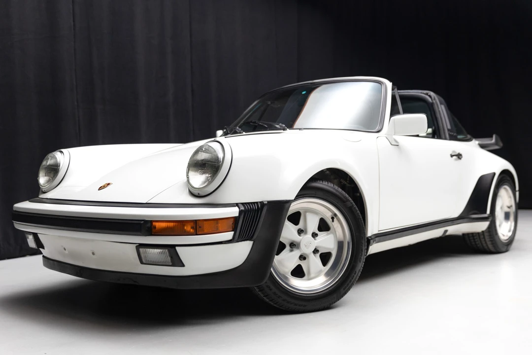 1987 Porsche 911 Carrera 3.2 - Image 2 of 31
