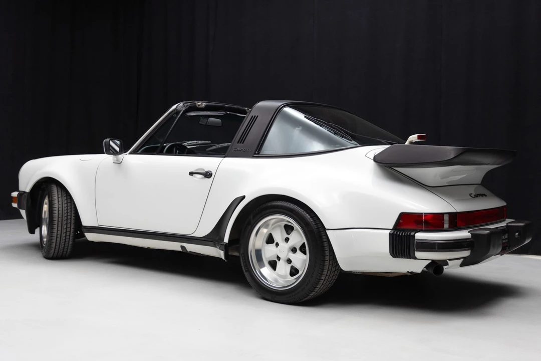 1987 Porsche 911 Carrera 3.2 - Image 13 of 31