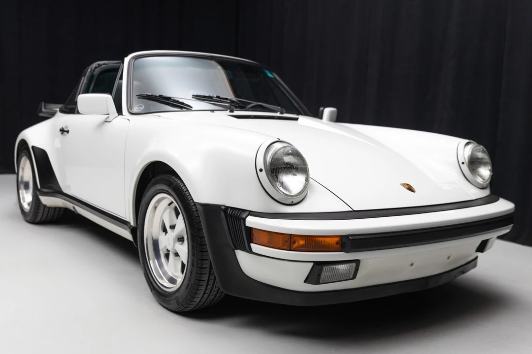 1987 Porsche 911 Carrera 3.2 - Image 6 of 31