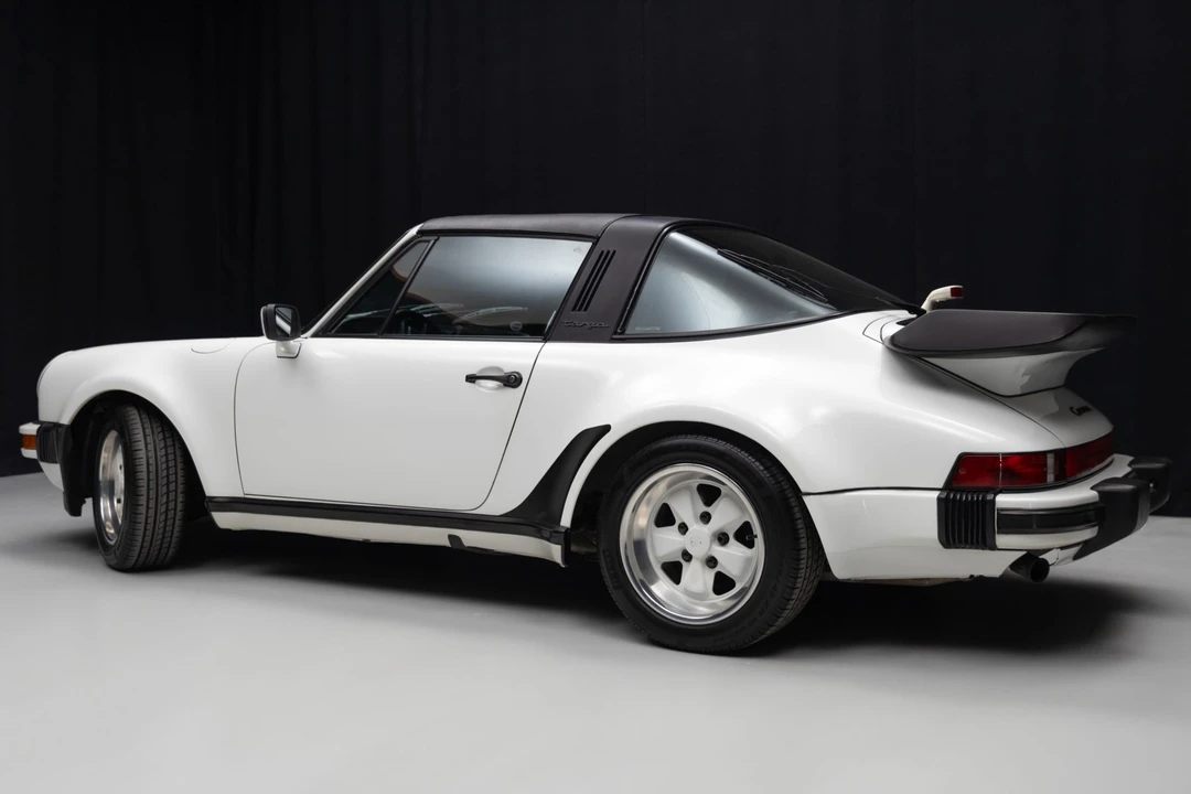 1987 Porsche 911 Carrera 3.2 - Image 21 of 31