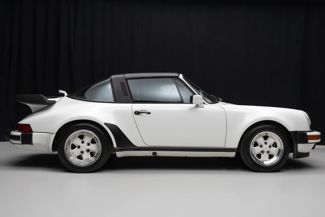 1987 Porsche 911 Carrera 3.2 - Image 17 of 31