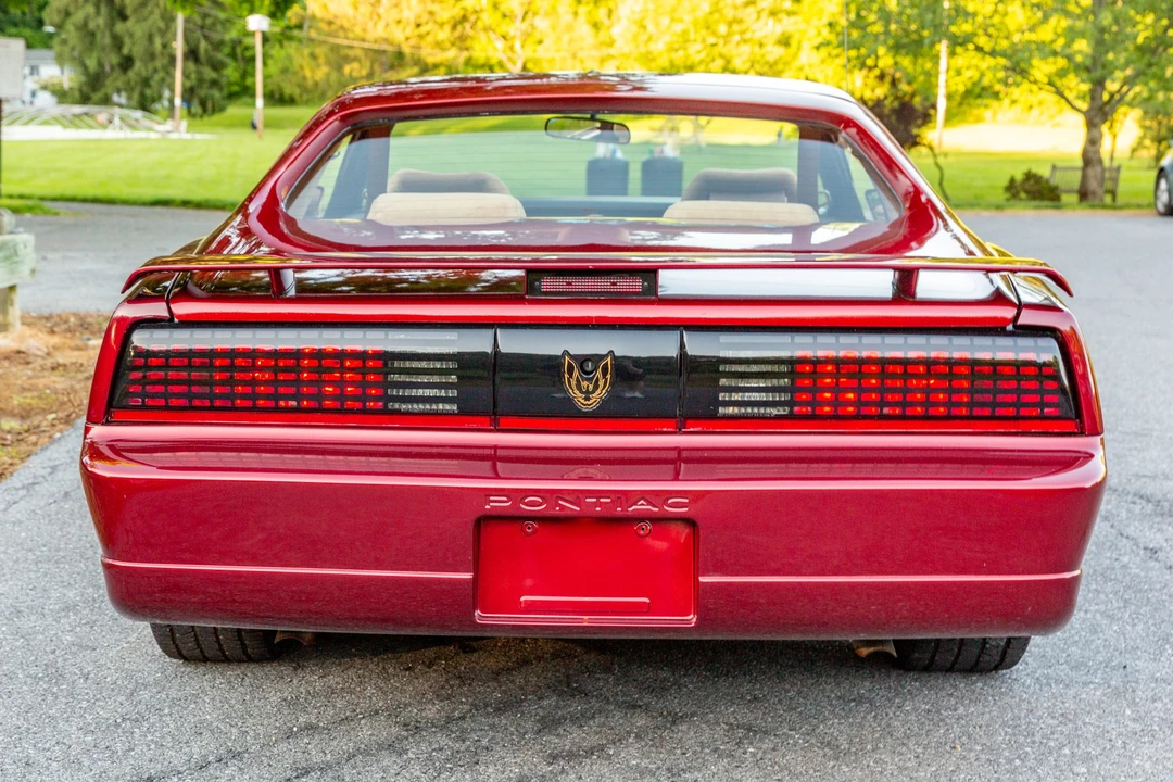 1988 Pontiac Firebird Trans Am 3rd Gen - Image 20 of 31
