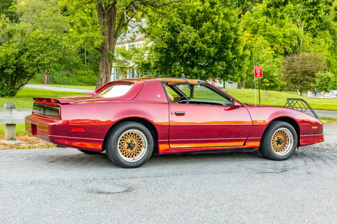 1988 Pontiac Firebird Trans Am 3rd Gen - Image 16 of 31