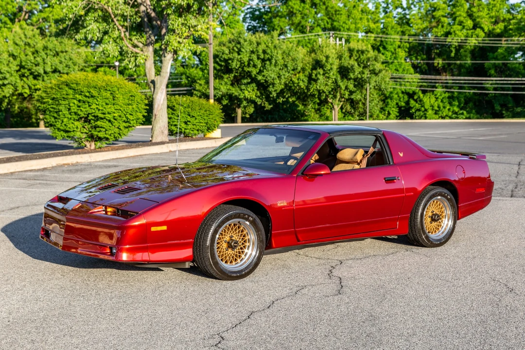 1988 Pontiac Firebird Trans Am 3rd Gen - Image 2 of 31