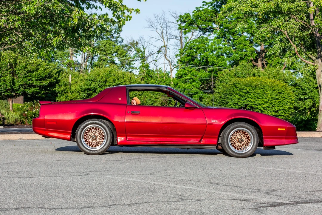 1988 Pontiac Firebird Trans Am 3rd Gen - Image 13 of 31