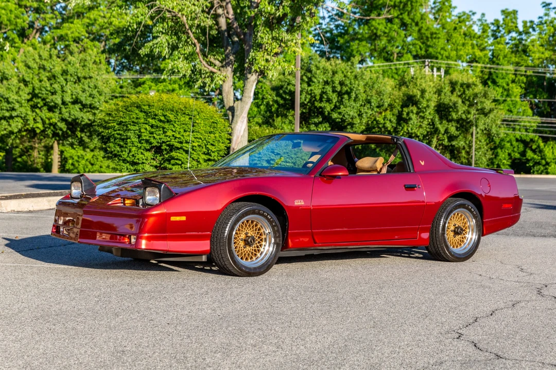 1988 Pontiac Firebird Trans Am 3rd Gen - Image 4 of 31