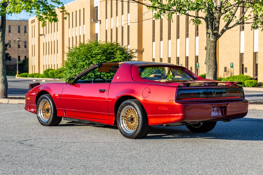 1988 Pontiac Firebird Trans Am 3rd Gen - Image 22 of 31