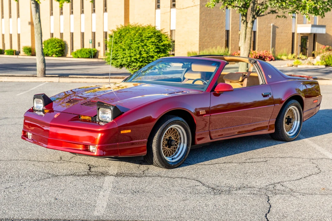 1988 Pontiac Firebird Trans Am 3rd Gen - Image 5 of 31