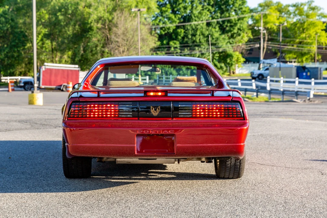 1988 Pontiac Firebird Trans Am 3rd Gen - Image 19 of 31