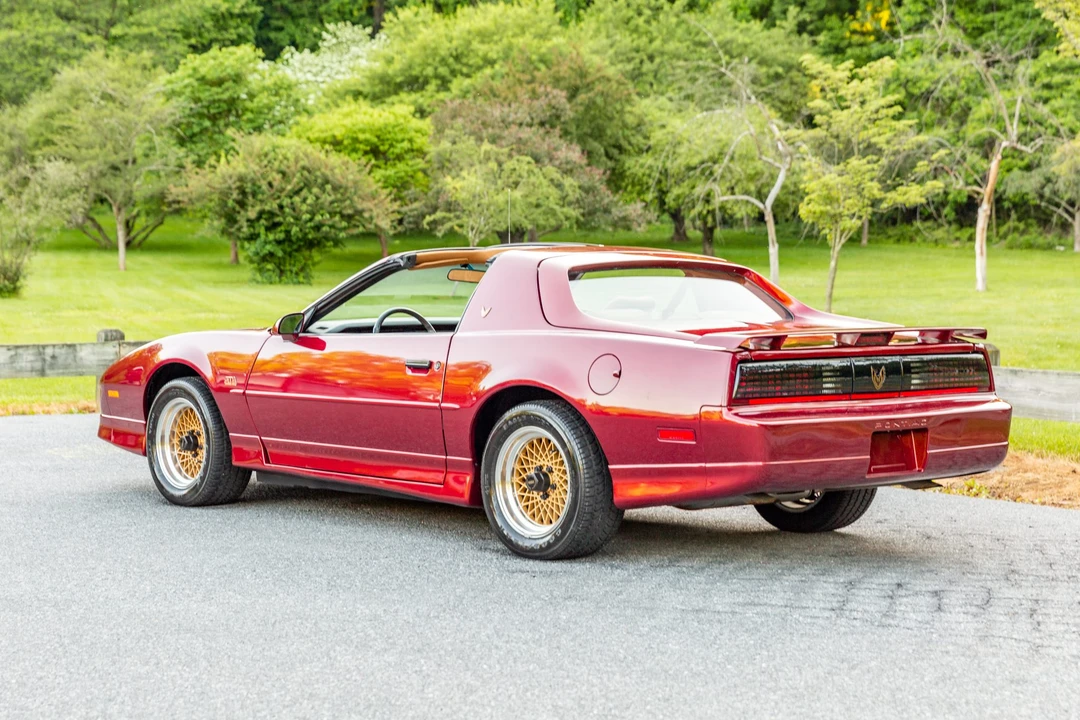 1988 Pontiac Firebird Trans Am 3rd Gen - Image 23 of 31