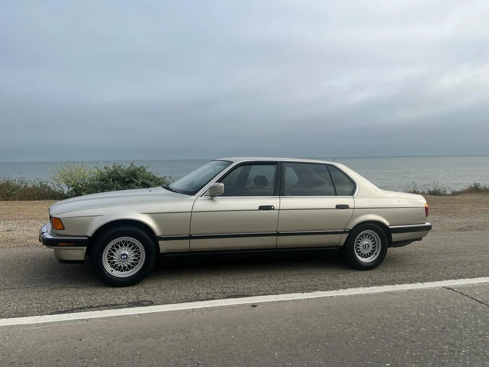 1989 BMW E32 7 Series - Image 22 of 31