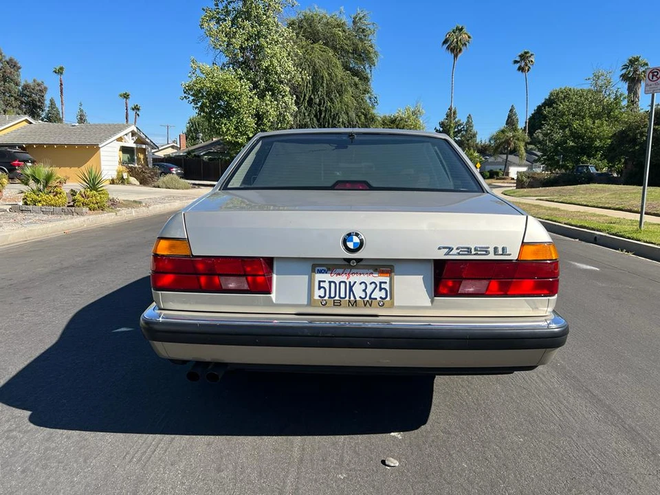 1989 BMW E32 7 Series - Image 25 of 31