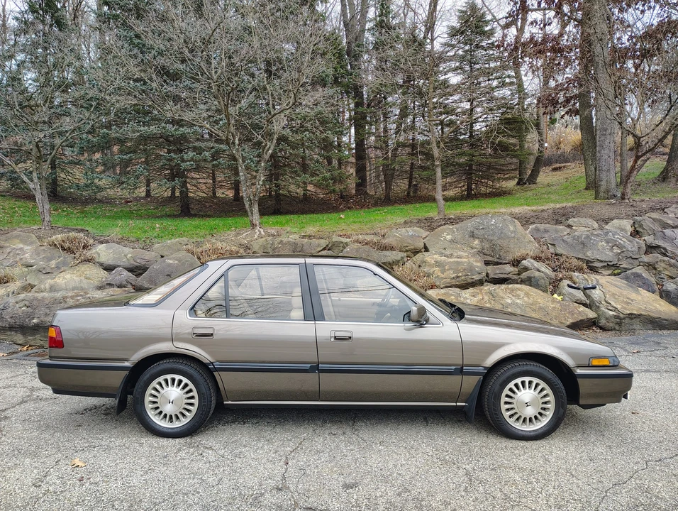 1989 Honda Accord 3rd Gen - Image 22 of 31