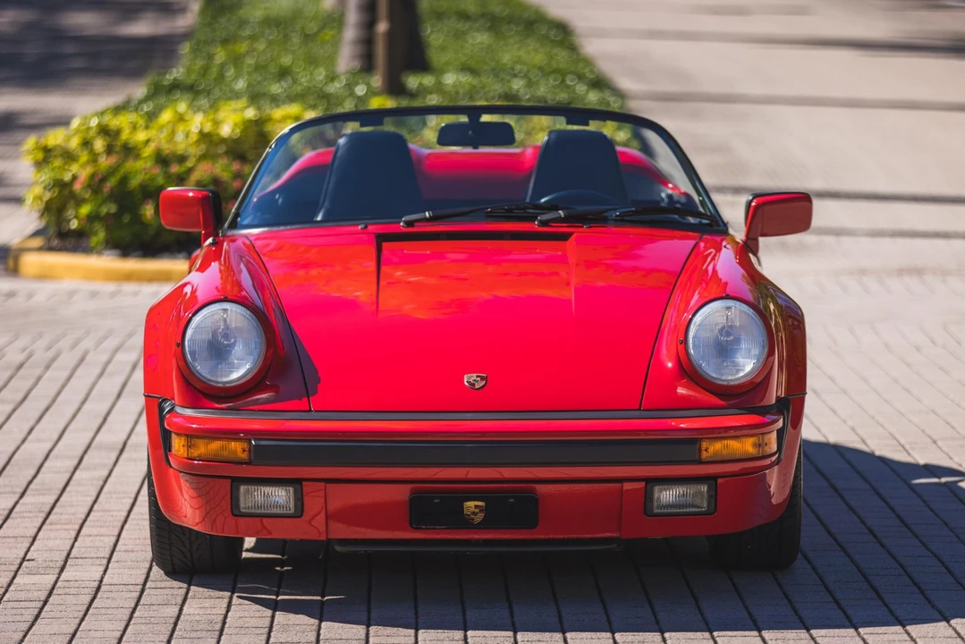 1989 Porsche 911 Carrera 3.2 - Image 8 of 31