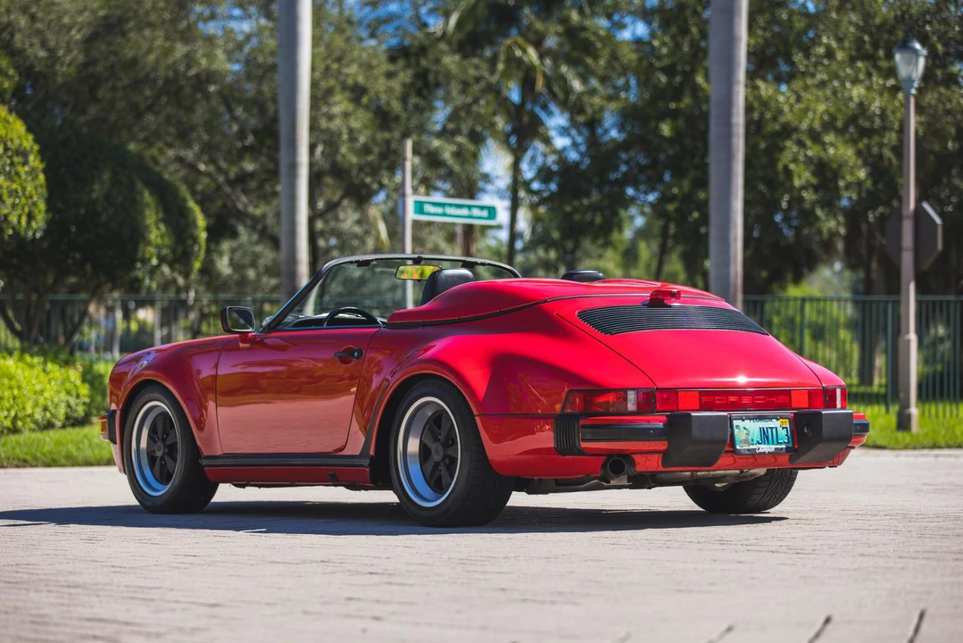 1989 Porsche 911 Carrera 3.2 - Image 12 of 31
