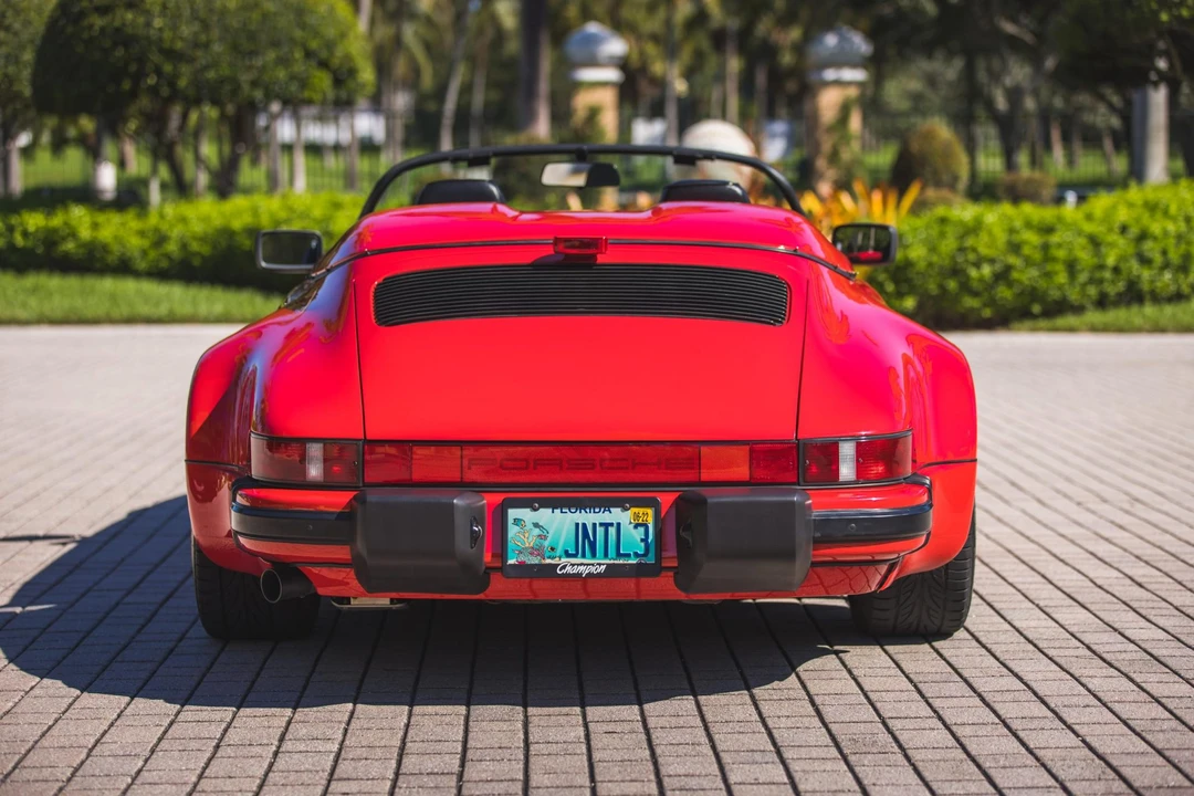 1989 Porsche 911 Carrera 3.2 - Image 13 of 31