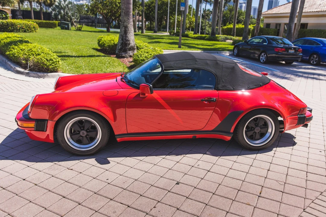 1989 Porsche 911 Carrera 3.2 - Image 25 of 31