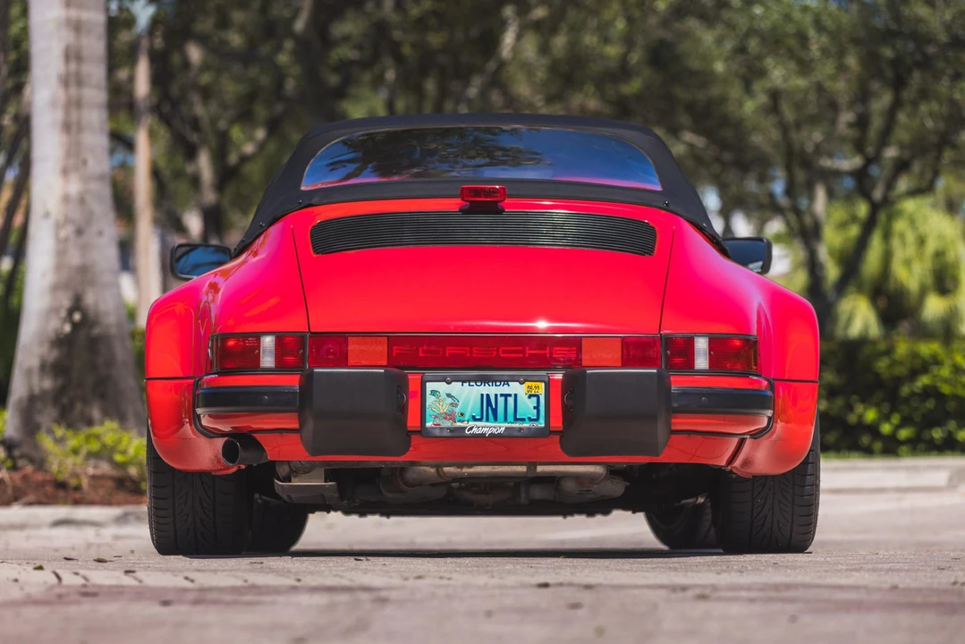 1989 Porsche 911 Carrera 3.2 - Image 28 of 31