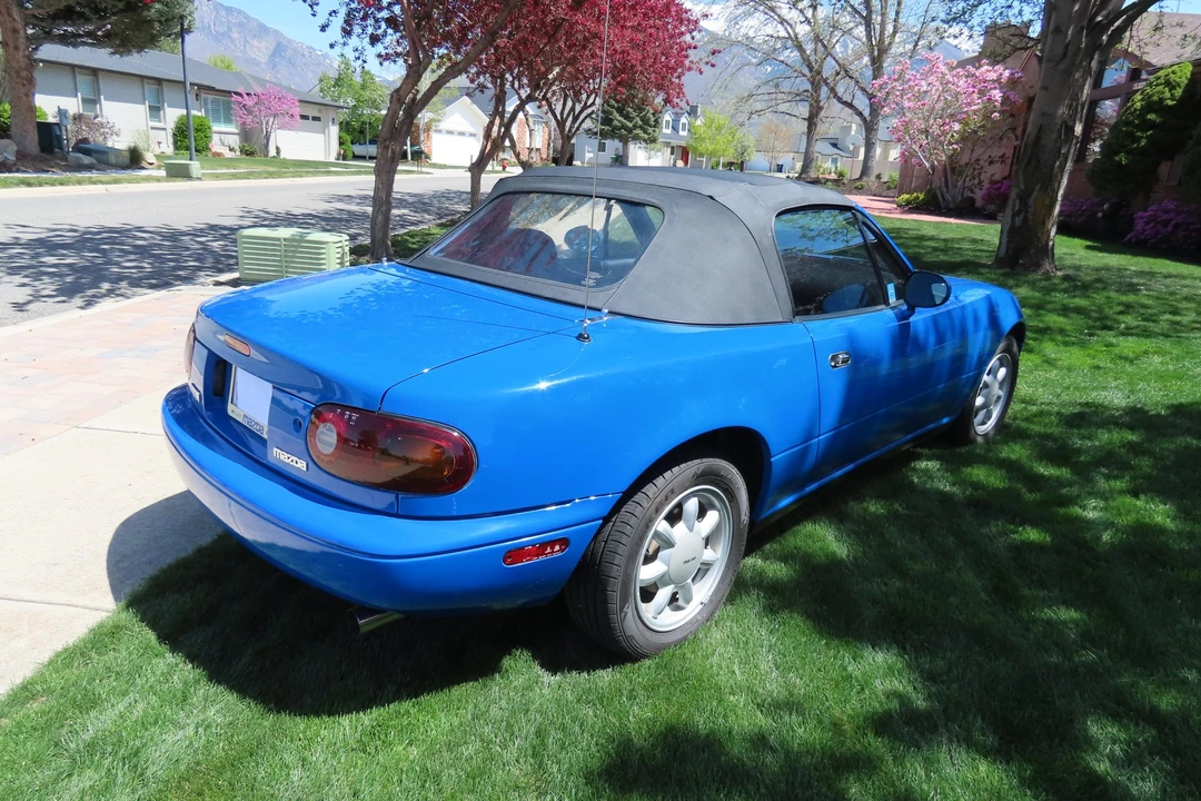 1990 Mazda NA MX-5 Miata - Image 8 of 31