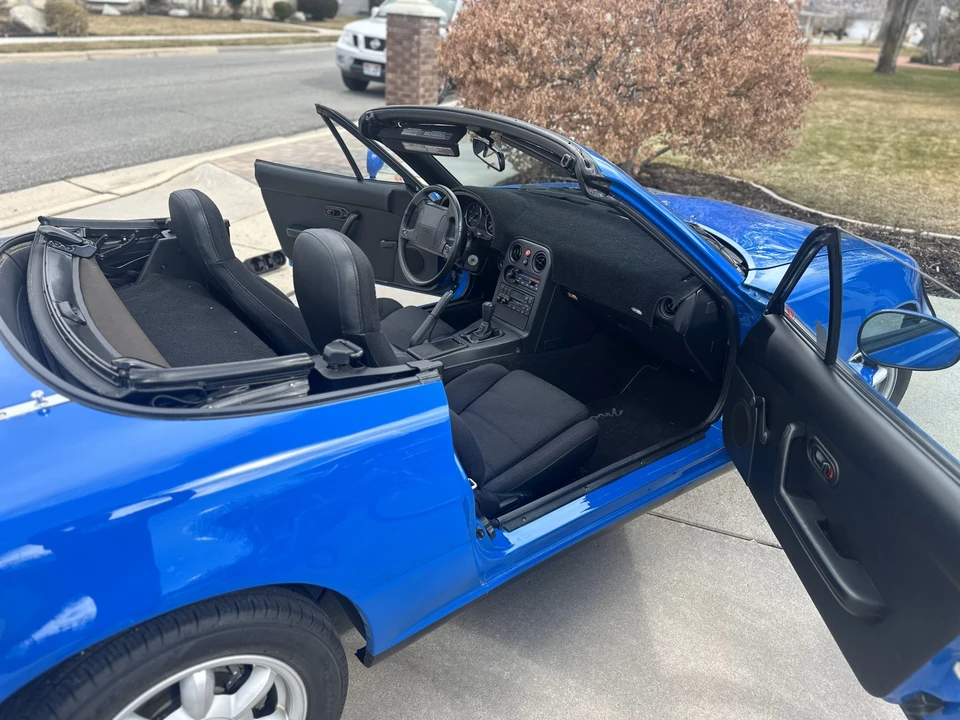 1990 Mazda NA MX-5 Miata - Image 20 of 31