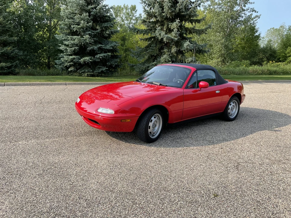 1990 Mazda NA MX-5 Miata - Image 6 of 31