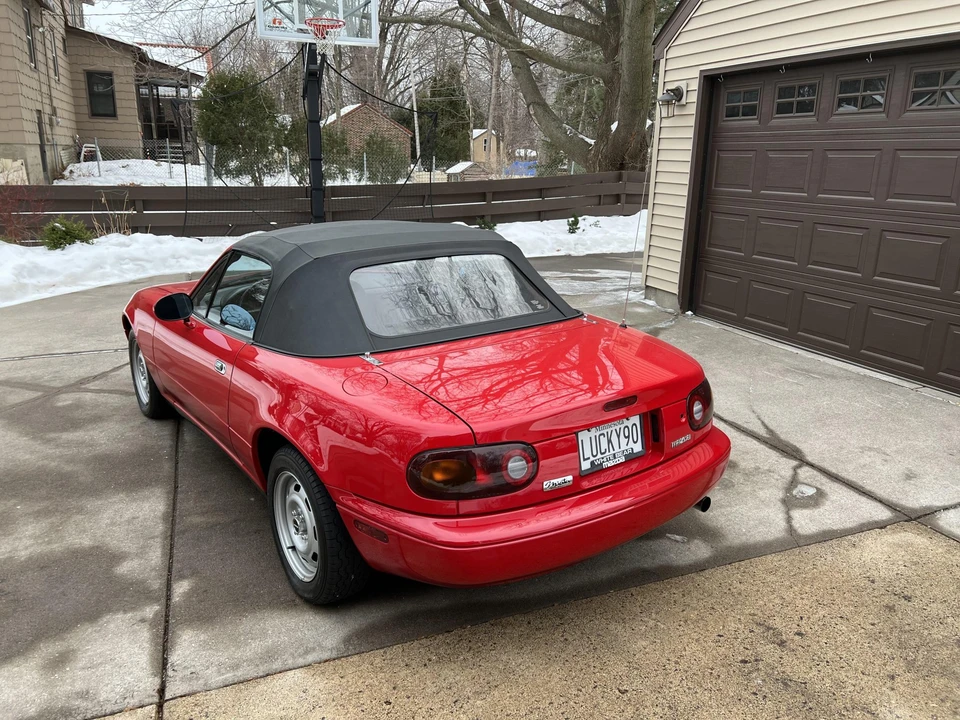 1990 Mazda NA MX-5 Miata - Image 15 of 31