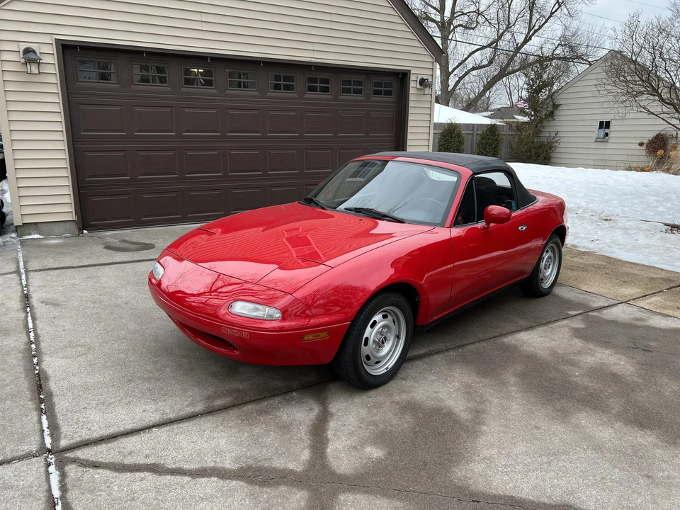 1990 Mazda NA MX-5 Miata - Image 2 of 31