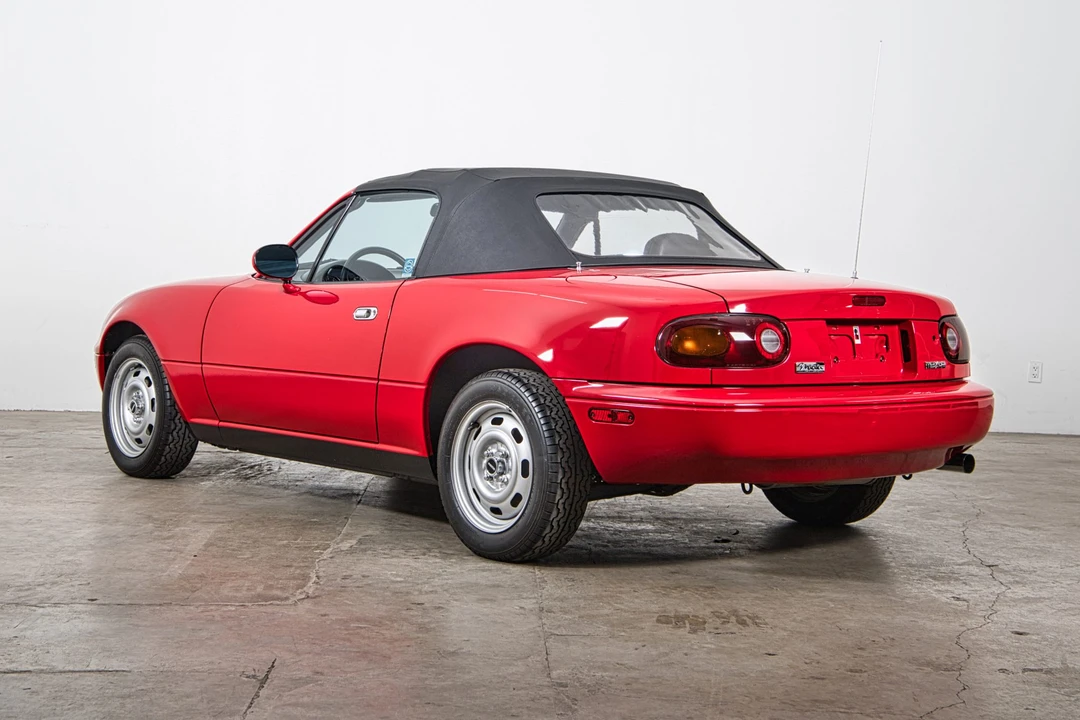 1990 Mazda NA MX-5 Miata - Image 7 of 31