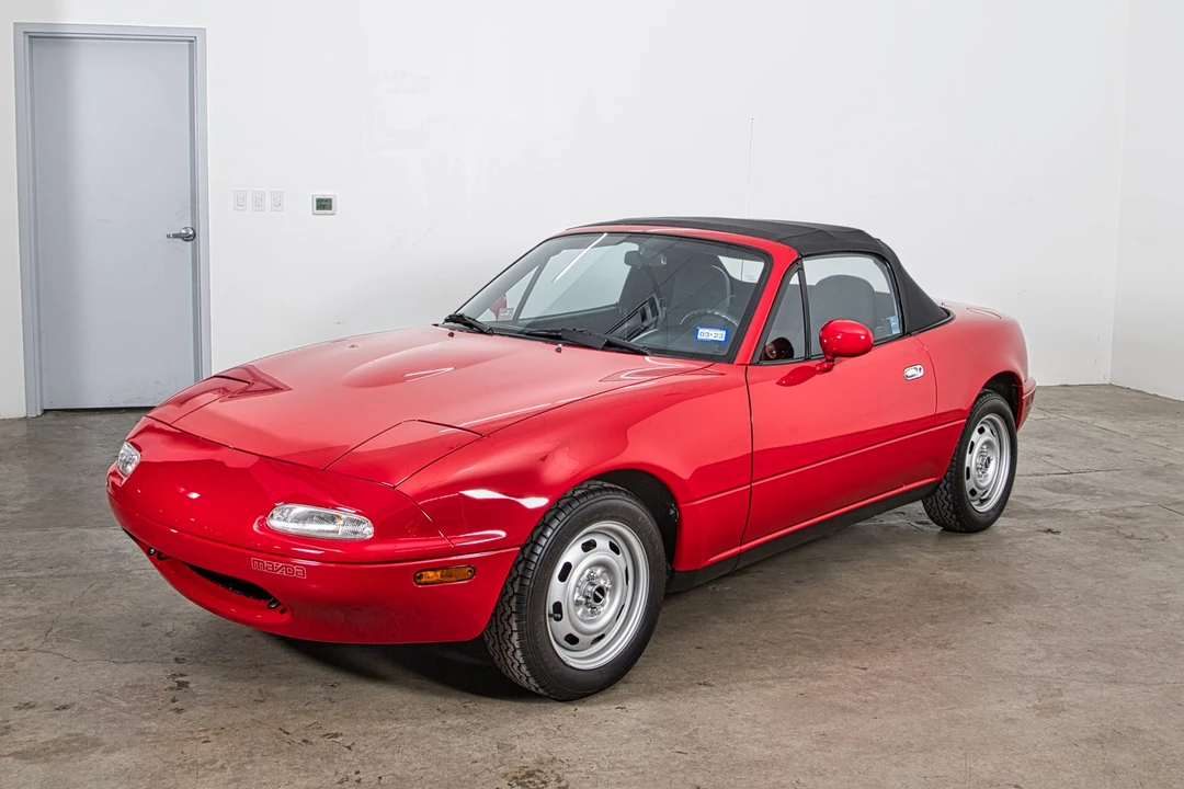 1990 Mazda NA MX-5 Miata - Image 2 of 31