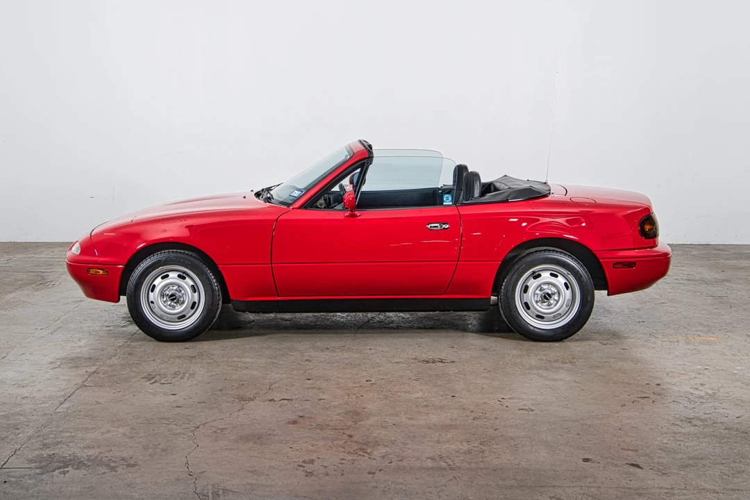 1990 Mazda NA MX-5 Miata - Image 20 of 31