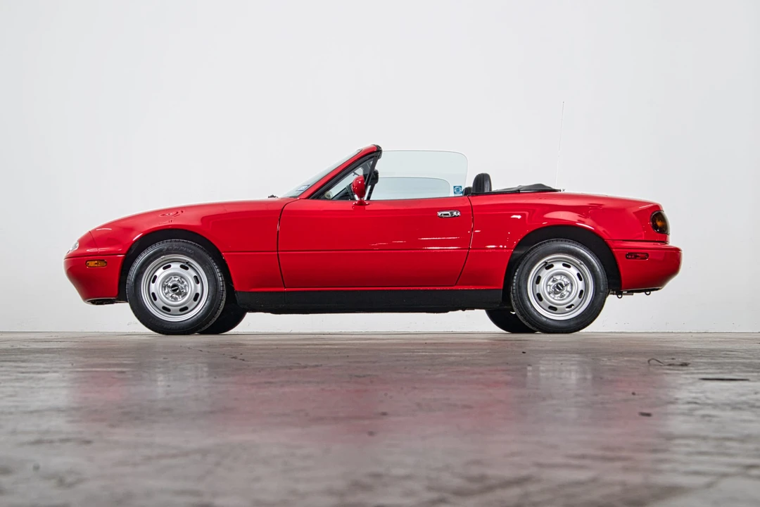 1990 Mazda NA MX-5 Miata - Image 21 of 31