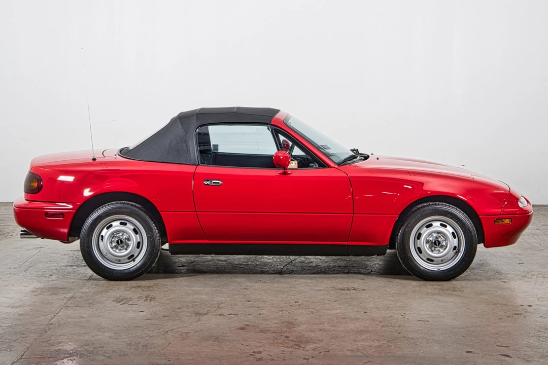 1990 Mazda NA MX-5 Miata - Image 12 of 31