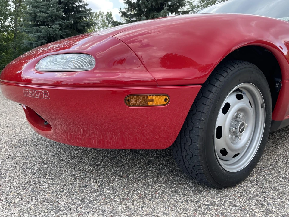 1990 Mazda NA MX-5 Miata - Image 29 of 31