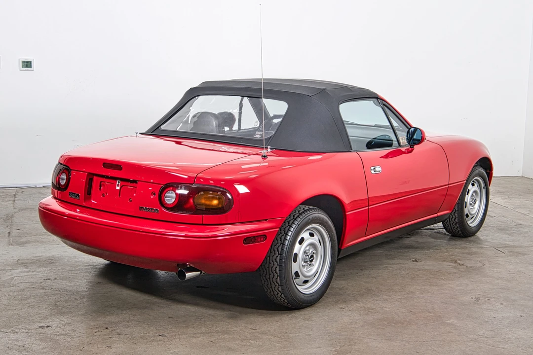 1990 Mazda NA MX-5 Miata - Image 10 of 31