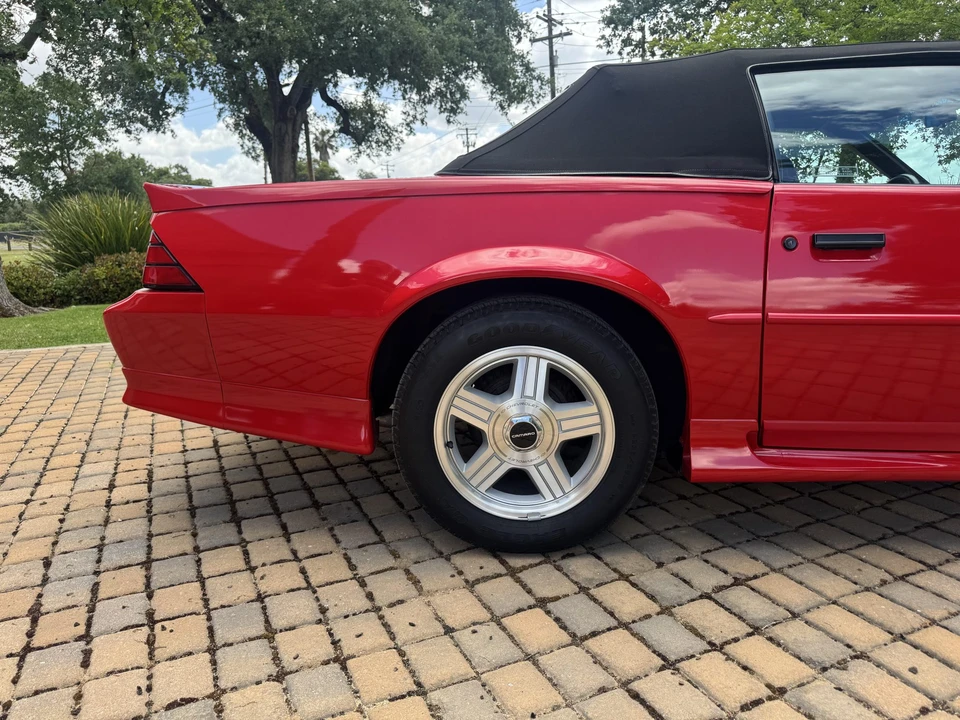 1992 Chevrolet Camaro 3rd Gen - Image 29 of 31