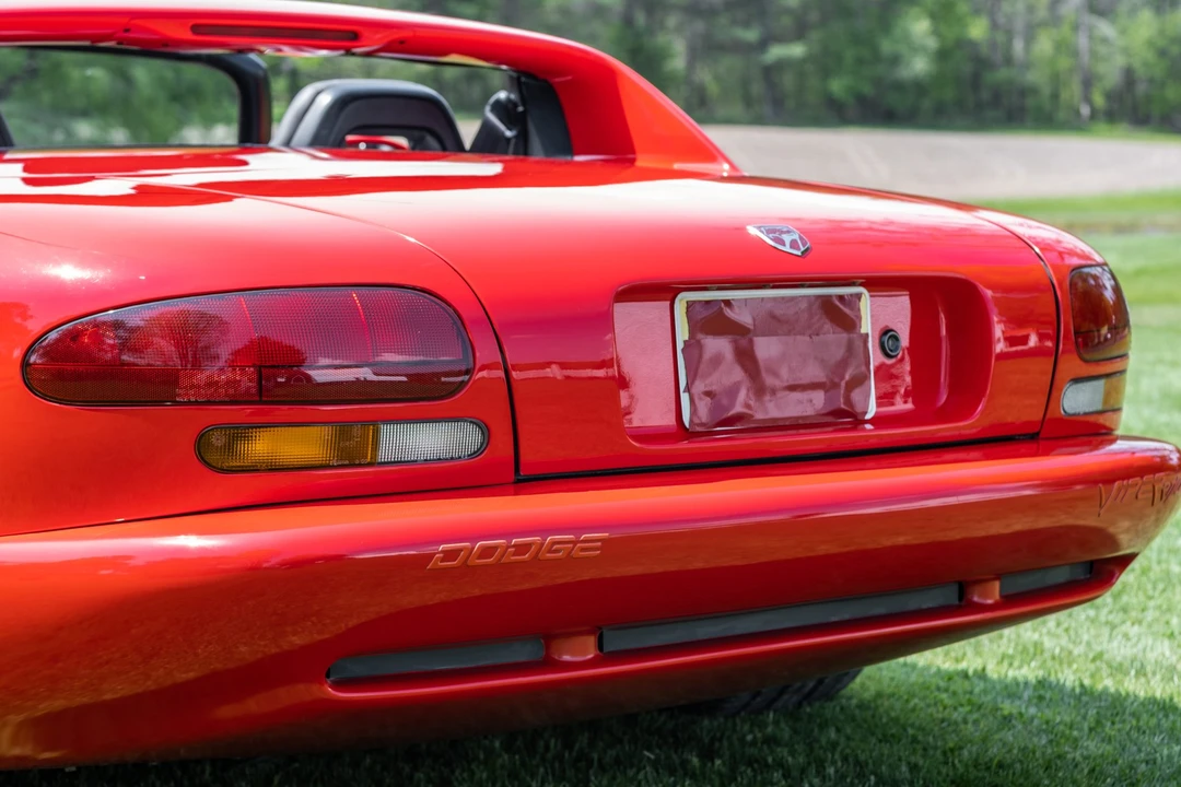 1992 Dodge Viper 1st Gen - Image 17 of 31
